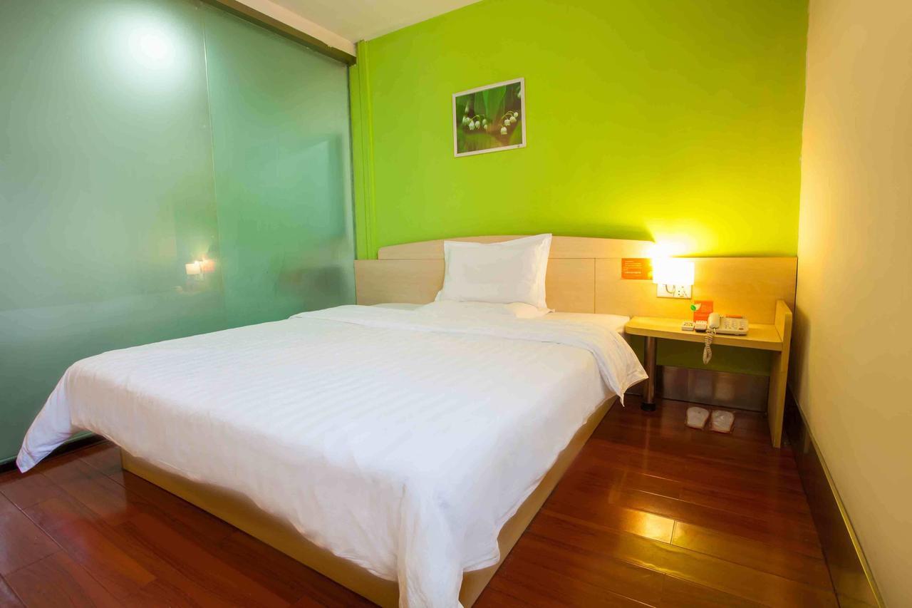 7Days Inn Zhongshan San Xiang Market 中山 客房 照片