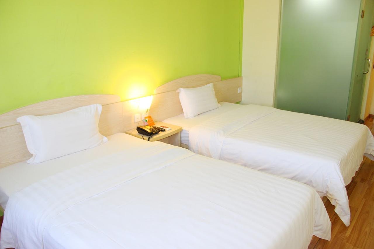 7Days Inn Zhongshan San Xiang Market 中山 外观 照片